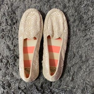 Roxy slip ons